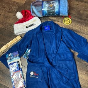 Polar express bundle